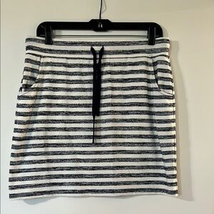 Market & Spruce White and Blue Tie Front Pencil Skirt